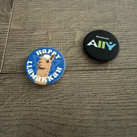 NWOT two popsockets​ - Picture 2 of 2